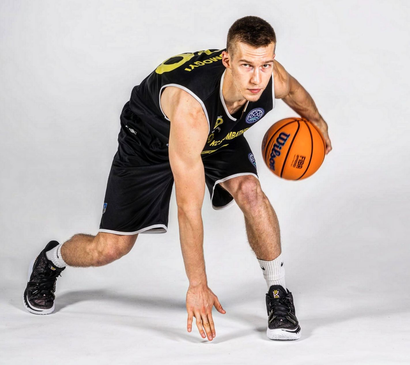 Válogatott irányító játékost igazolt az Alba Fehérvár kosárlabdacsapata